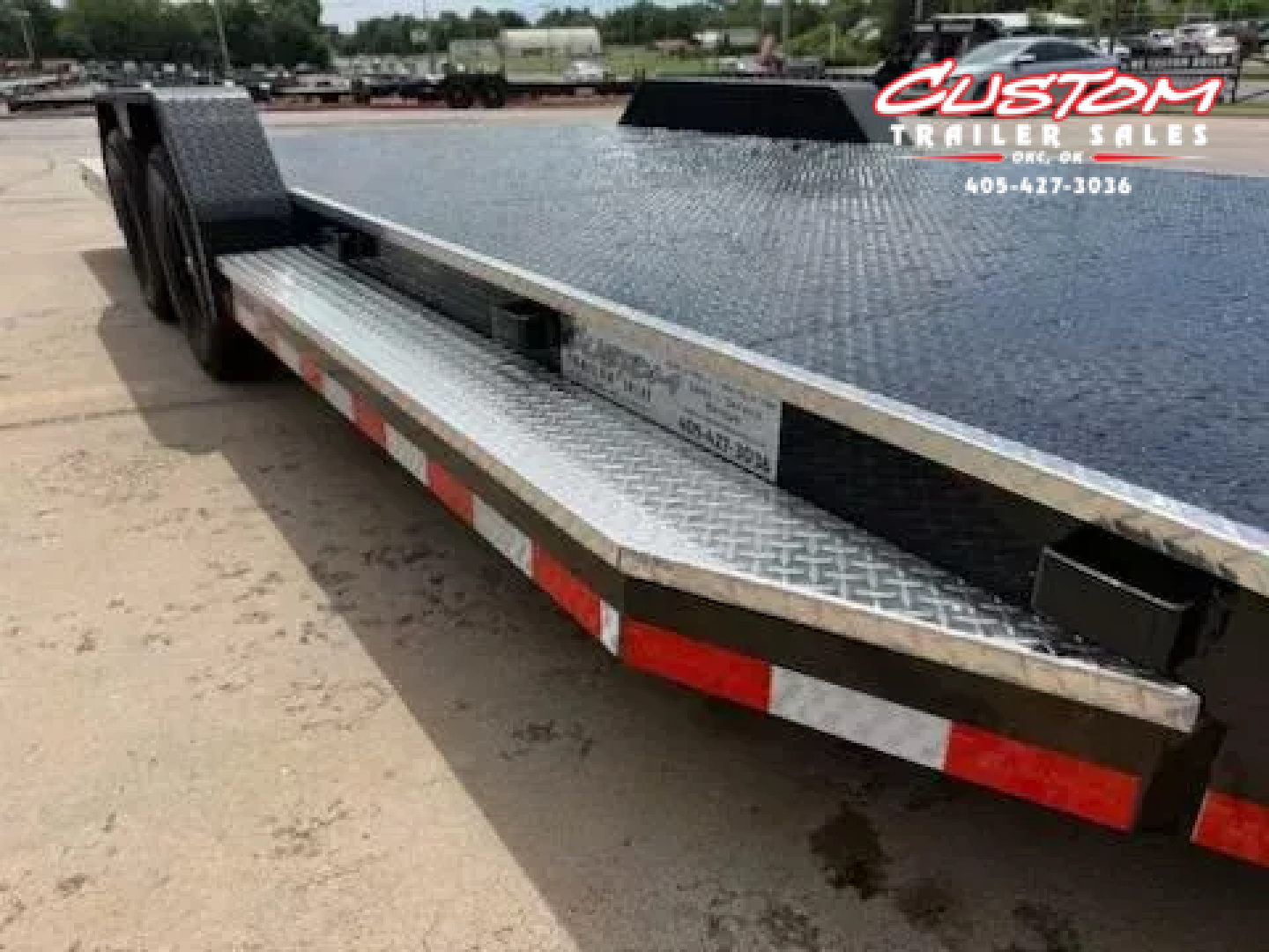 New #001840 2026 LOAD TRAIL CZ 20 X 83 TANDEM AXLE 7K STEEL FLOOR CAR HAULER W/ ALUMINUM TRIM PACKAGE