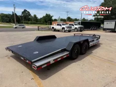 New #001840 2026 LOAD TRAIL CZ 20 X 83 TANDEM AXLE 7K STEEL FLOOR CAR HAULER W/ ALUMINUM TRIM PACKAGE