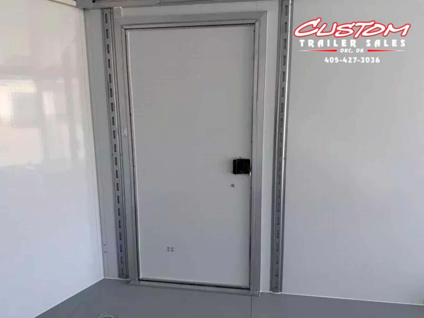 New #002083 2026 CELL TECH TA5 8.5 X 20 TANDEM AXLE ALL STEEL ENCLOSED 14K W/ DOVE TAIL & REAR RAMP DOOR