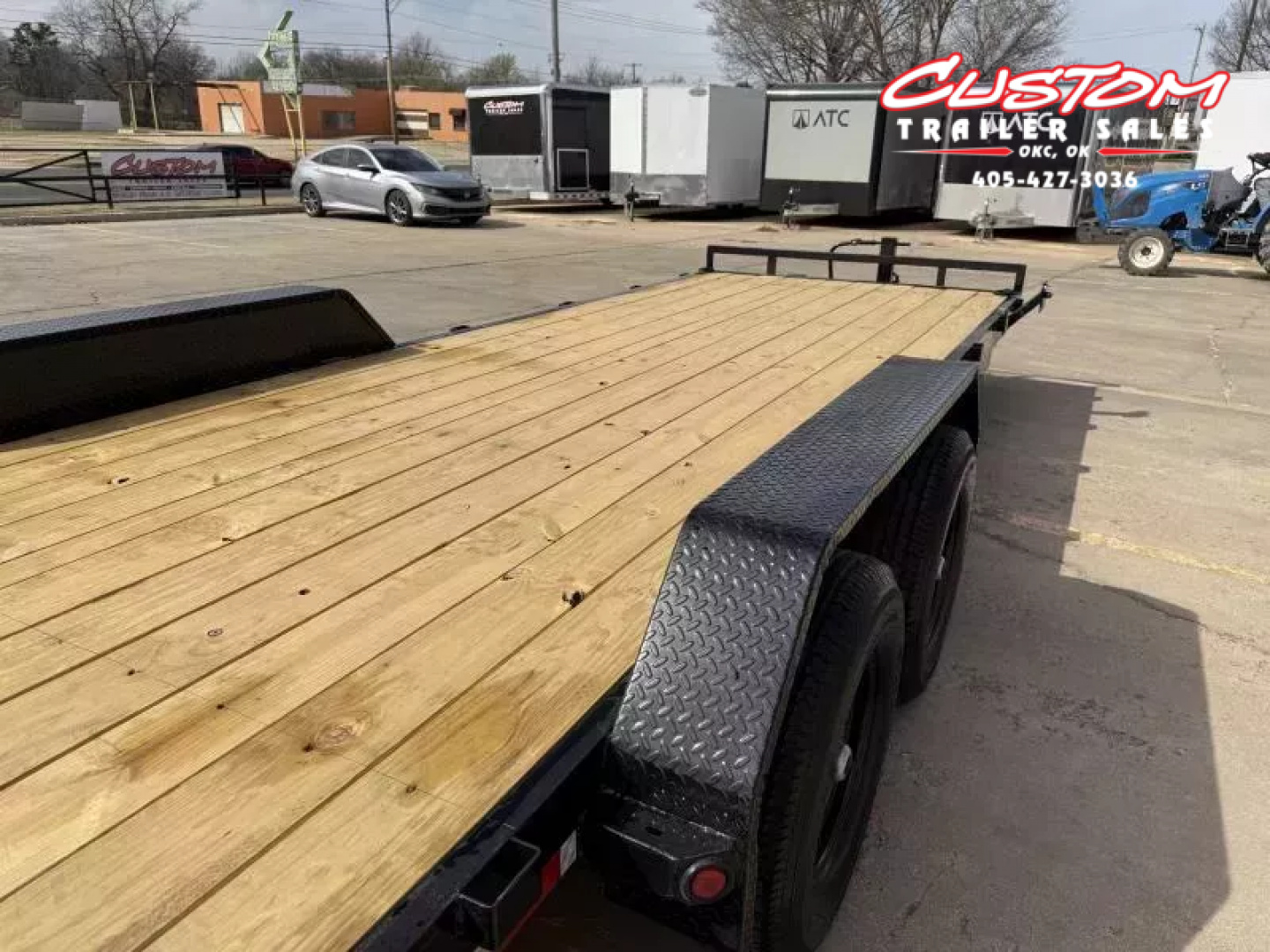 New #002731 2026 LOAD TRAIL CH 22 X 83 TANDEM AXLE 14K EQUIPMENT HAULER W/ SLIDE IN RAMPS