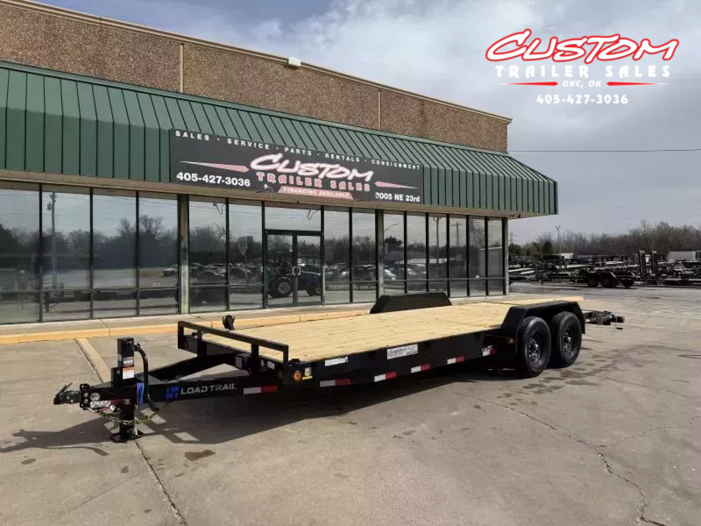 New #002731 2026 LOAD TRAIL CH 22 X 83 TANDEM AXLE 14K EQUIPMENT HAULER W/ SLIDE IN RAMPS