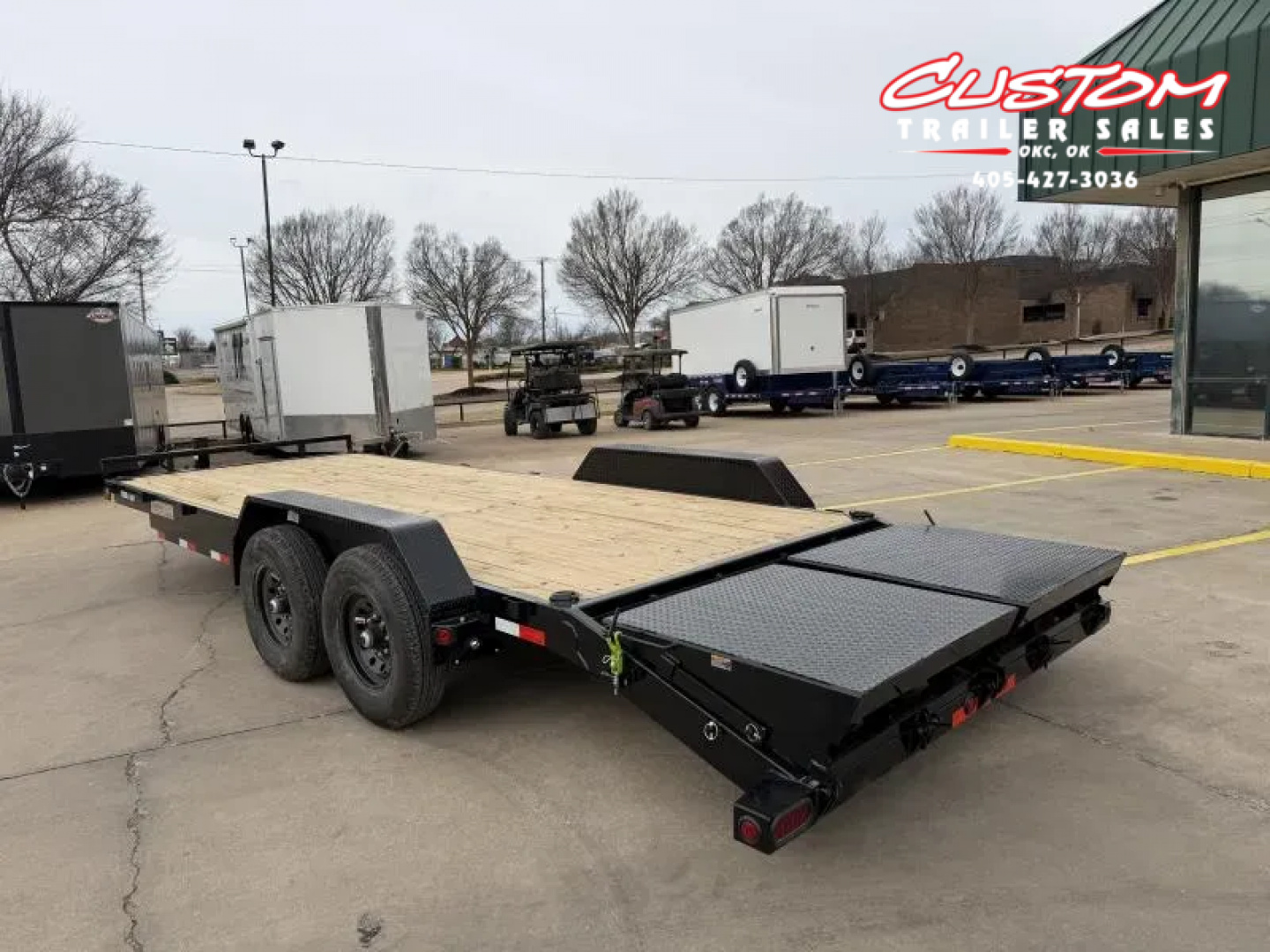 New #004667 2026 LOAD TRAIL CH 22 X 83 TANDEM AXLE 14K EQUIPMENT HAULER W/ MAX RAMPS