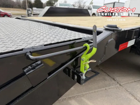 New #004667 2026 LOAD TRAIL CH 22 X 83 TANDEM AXLE 14K EQUIPMENT HAULER W/ MAX RAMPS