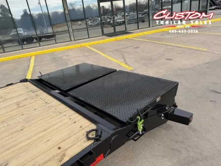 New #004667 2026 LOAD TRAIL CH 22 X 83 TANDEM AXLE 14K EQUIPMENT HAULER W/ MAX RAMPS