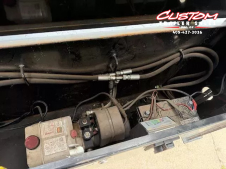 Used #033635 USED 2023 DIAMOND T DTF 40 X 102 DUAL TANDEM 20K STRAIGHT DECK GOOSENECK