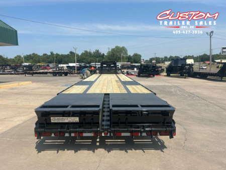 New #034856 2025 DIAMOND T DTF 36 X 102 DUAL TANDEM 20K FLATBED GOOSENECK W/ MAXX RAMPS