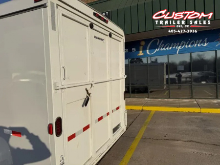 New #035277 2025 DIAMOND T TA3 6.8 X 16 TANDEM AXLE 10K ALL STEEL ENCLOSED TRAILER W/ REAR RAMP DOOR