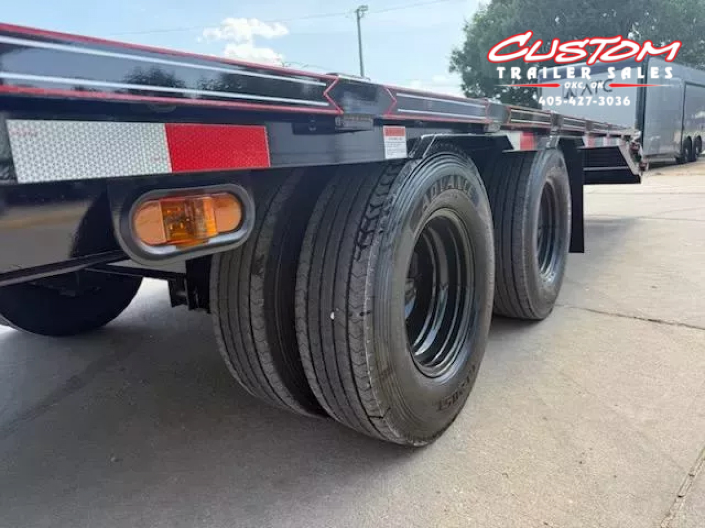 New #036527 2026 DIAMOND T DTF 40 X 102 DUAL TANDEM 20K GOOSENECK W/ MAXX RAMPS