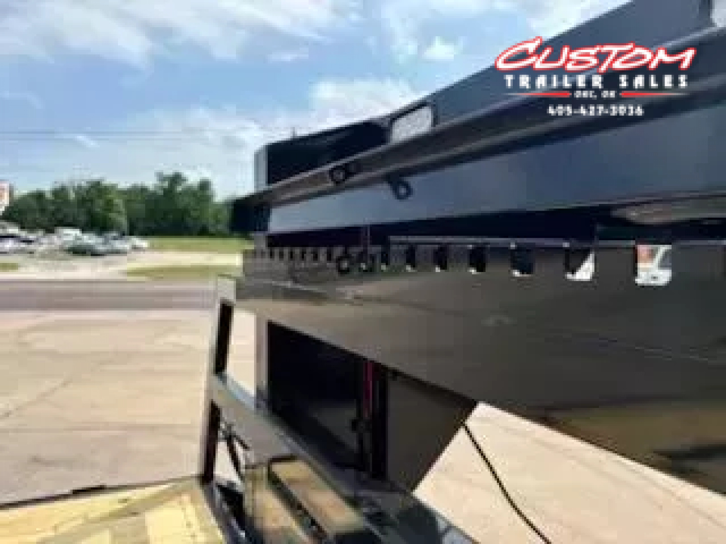 New #037160 2026 DIAMOND T DTF 25 X 102 DUAL TANDEM 20K GOOSENECK W/ MAXX RAMPS