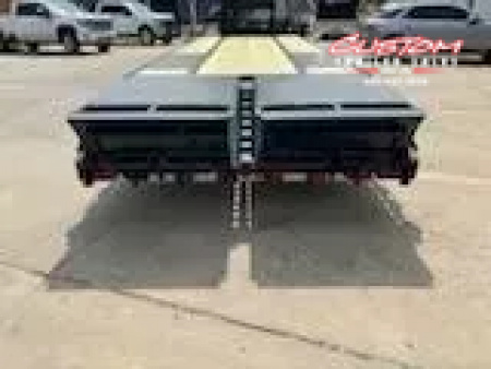 New #037160 2026 DIAMOND T DTF 25 X 102 DUAL TANDEM 20K GOOSENECK W/ MAXX RAMPS