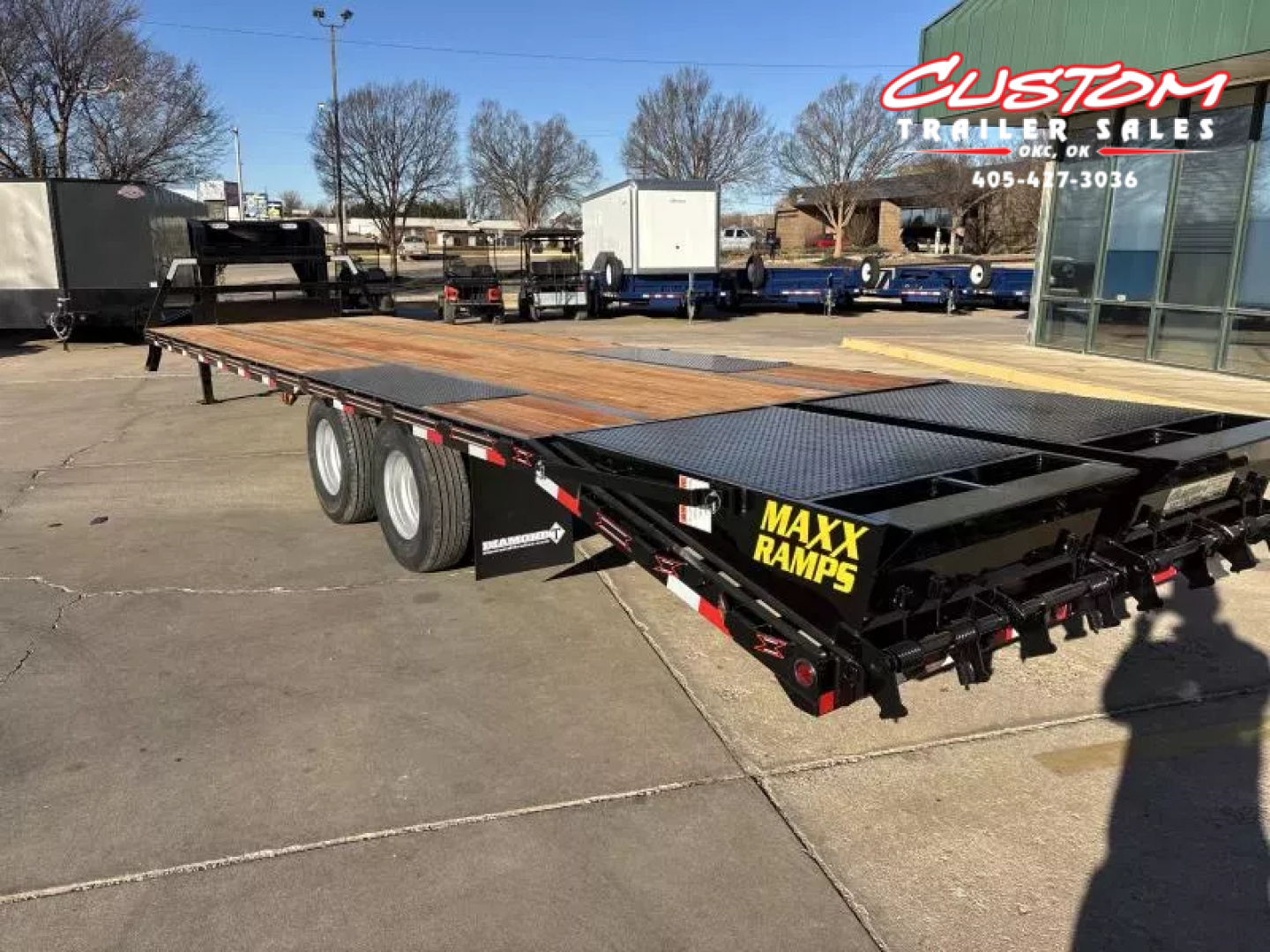 New #037168 2026 DIAMOND T DTF 32 X 102 DUAL TANDEM 20K FLAT BED GOOSENECK W/ MAXX RAMPS
