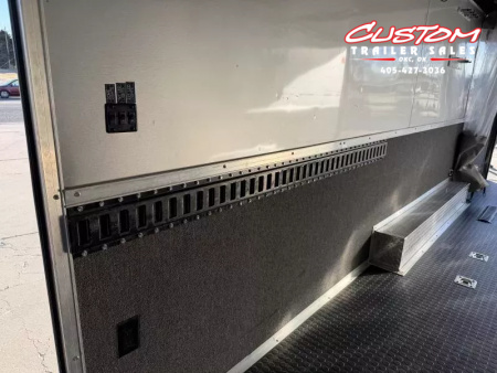 Used #037345 USED 2020 FOREST RIVER TA4 8.5 X 28 TANDEM AXLE ENCLOSED RACE TRAILER