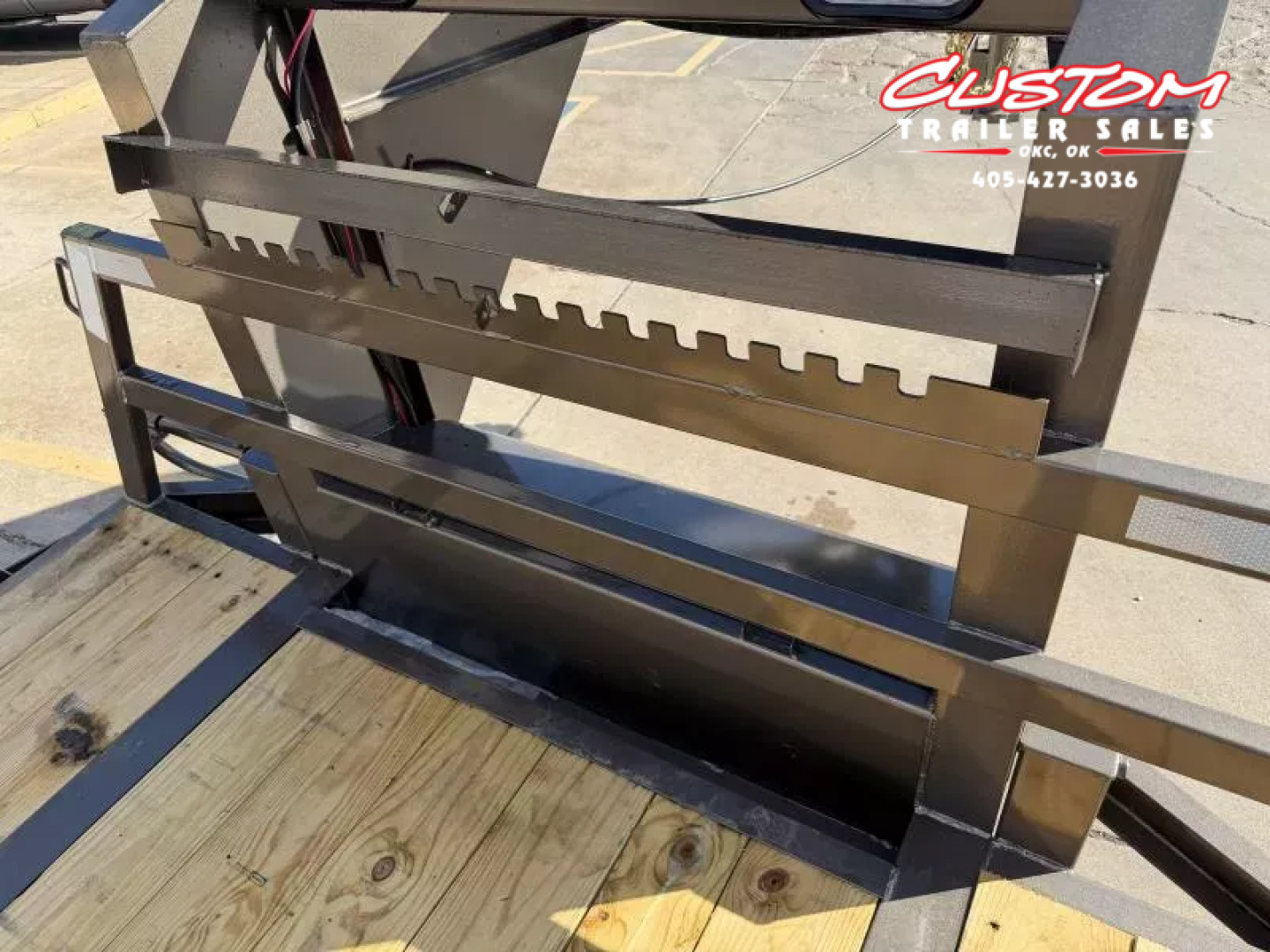 New #037525 2026 DIAMOND T DTF 32 X 102 DUAL TANDEM 20K GOOSENECK W/ MAXX RAMPS