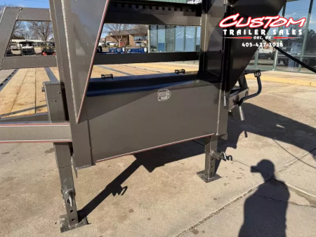 New #037525 2026 DIAMOND T DTF 32 X 102 DUAL TANDEM 20K GOOSENECK W/ MAXX RAMPS