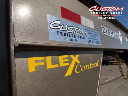 New #037525 2026 DIAMOND T DTF 32 X 102 DUAL TANDEM 20K GOOSENECK W/ MAXX RAMPS