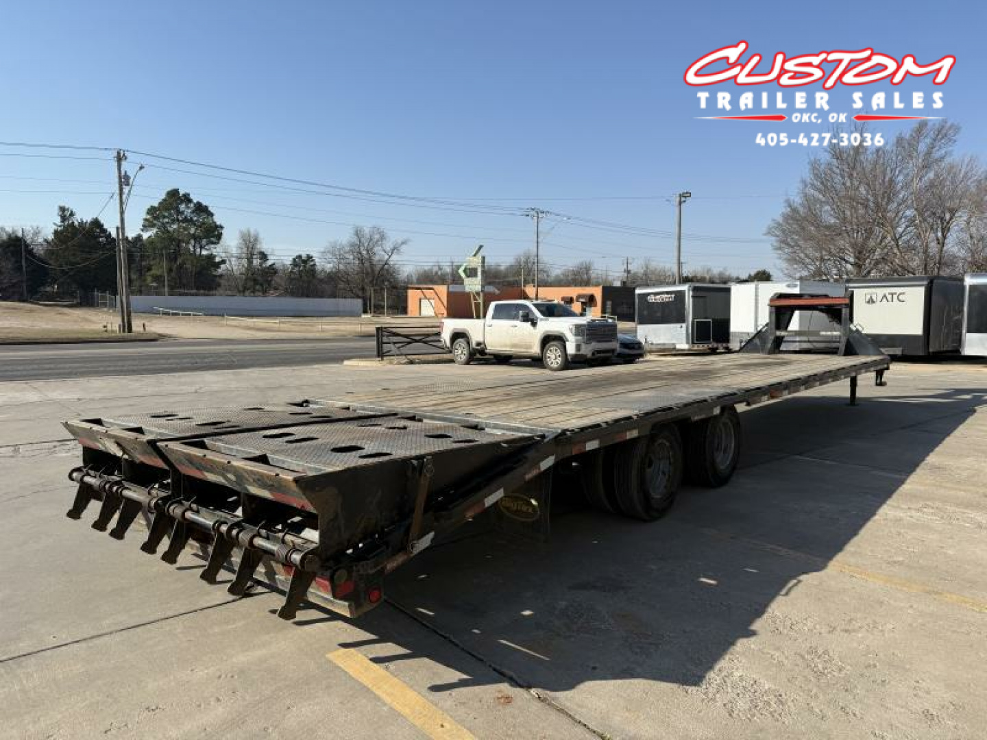 Used #044143 USED 2017 BIG TEX 35 X 102 DUAL TANDEM FLATBED 20K GOOSENECK W/ MAX RAMPS