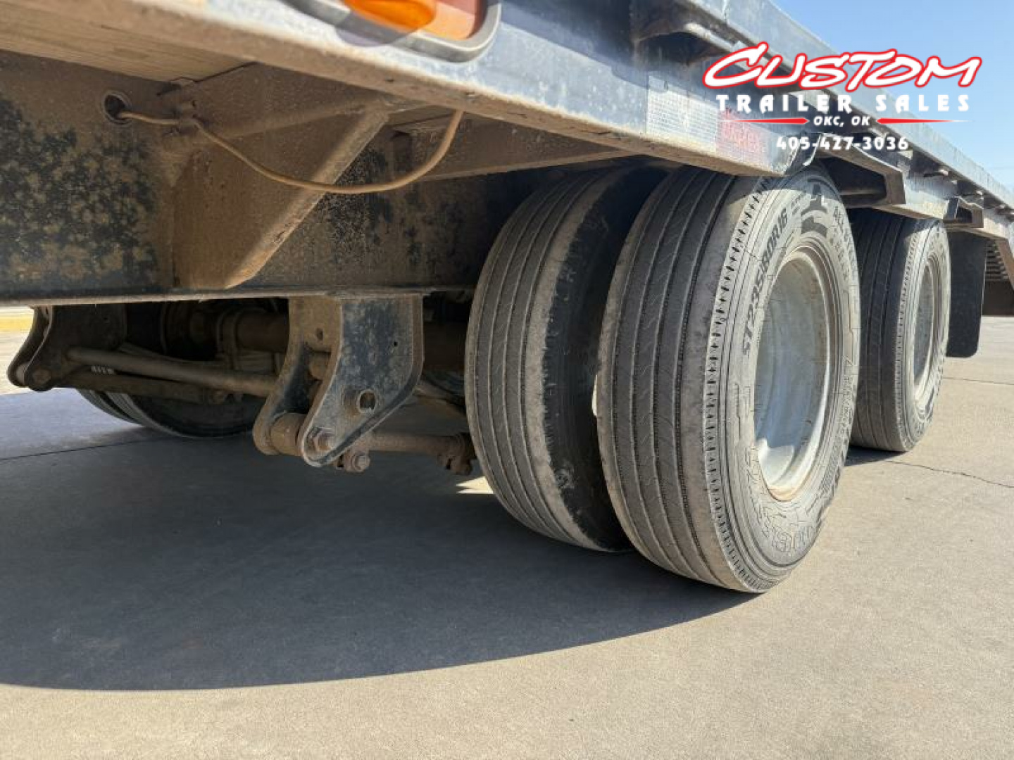 Used #044143 USED 2017 BIG TEX 35 X 102 DUAL TANDEM FLATBED 20K GOOSENECK W/ MAX RAMPS