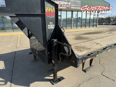 Used #044143 USED 2017 BIG TEX 35 X 102 DUAL TANDEM FLATBED 20K GOOSENECK W/ MAX RAMPS