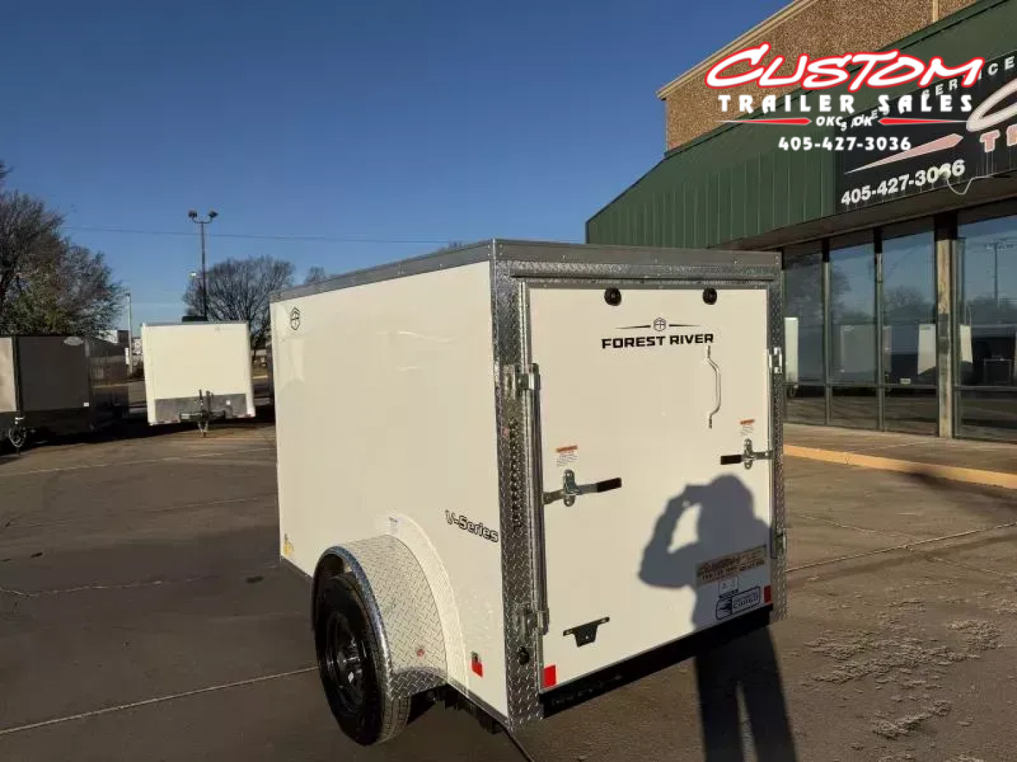 New #055219 2026 FOREST RIVER SA 5 X 8 SINGLE AXLE 3K ENCLOSED W/ REAR RAMP DOOR