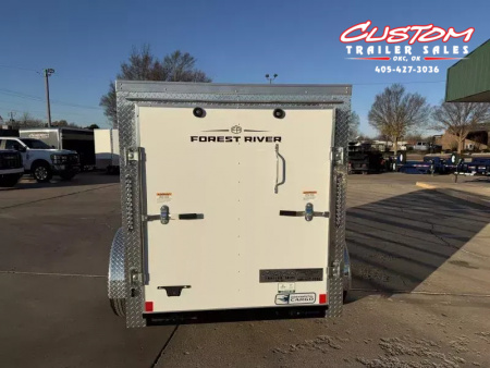 New #055219 2026 FOREST RIVER SA 5 X 8 SINGLE AXLE 3K ENCLOSED W/ REAR RAMP DOOR