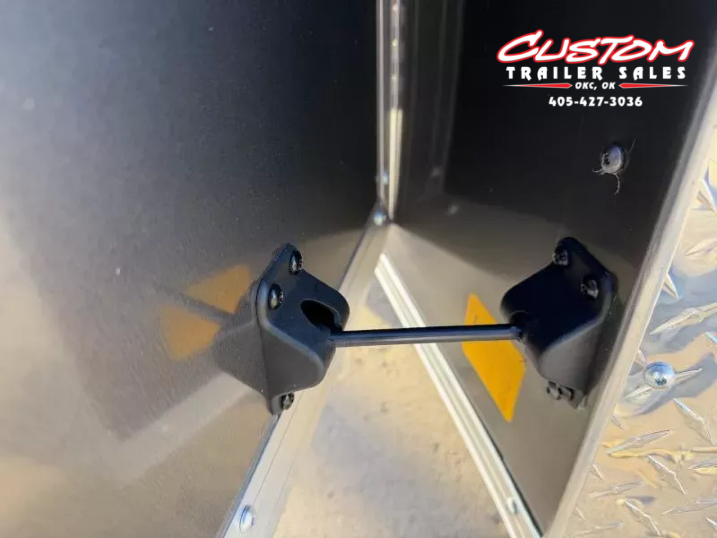 New #055223 2026 FOREST RIVER SA 5 X 8 SINGLE AXLE 3K ENCLOSED W/ REAR RAMP DOOR