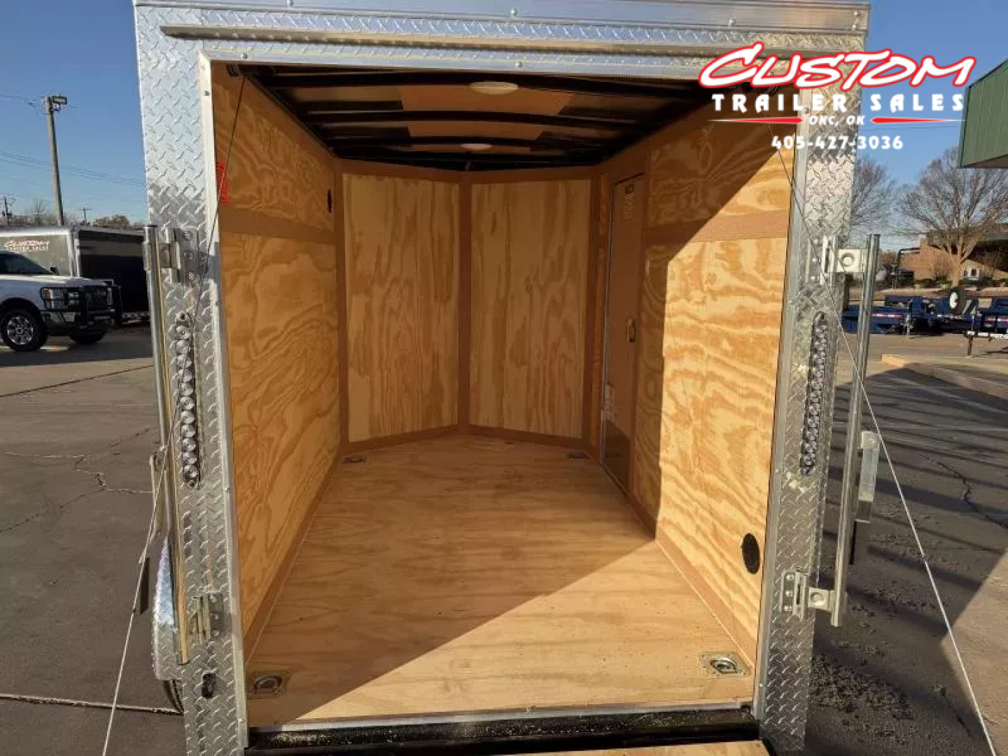 New #055223 2026 FOREST RIVER SA 5 X 8 SINGLE AXLE 3K ENCLOSED W/ REAR RAMP DOOR