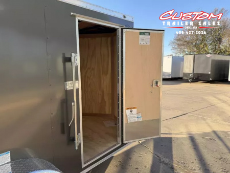 New #055223 2026 FOREST RIVER SA 5 X 8 SINGLE AXLE 3K ENCLOSED W/ REAR RAMP DOOR