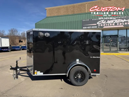 New #055399 2026 FOREST RIVER SA 5 X 8 SINGLE AXLE 3K ENCLOSED W/ REAR RAMP DOOR