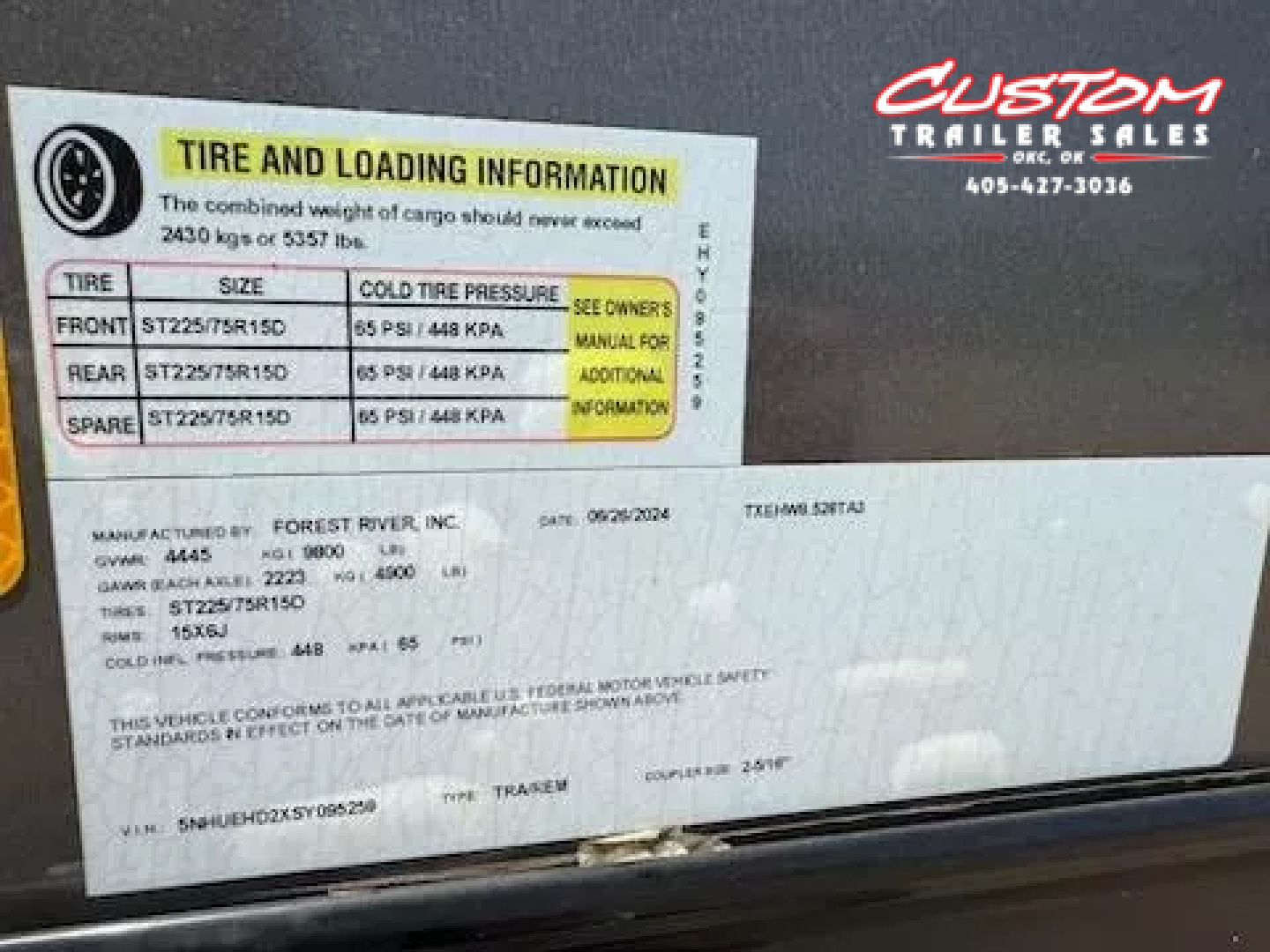 New #095259 2026 FOREST RIVER TA3 8.5 X 28 TANDEM AXLE 10K ENCLOSED W/ REAR RAMP DOOR & BLACKOUT TRIM PACKAGE