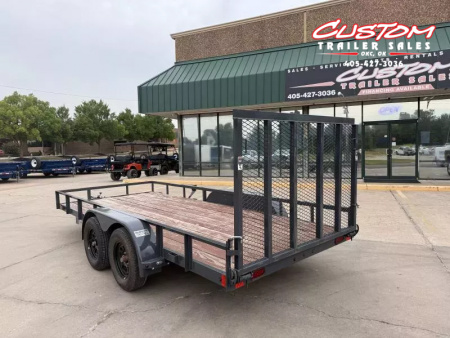 Used #118274 USED 2023 LAMAR UC 16 X 77 TANDEM AXLE 7K ANGLE TOP UTILITY W/ REAR RAMP GATE