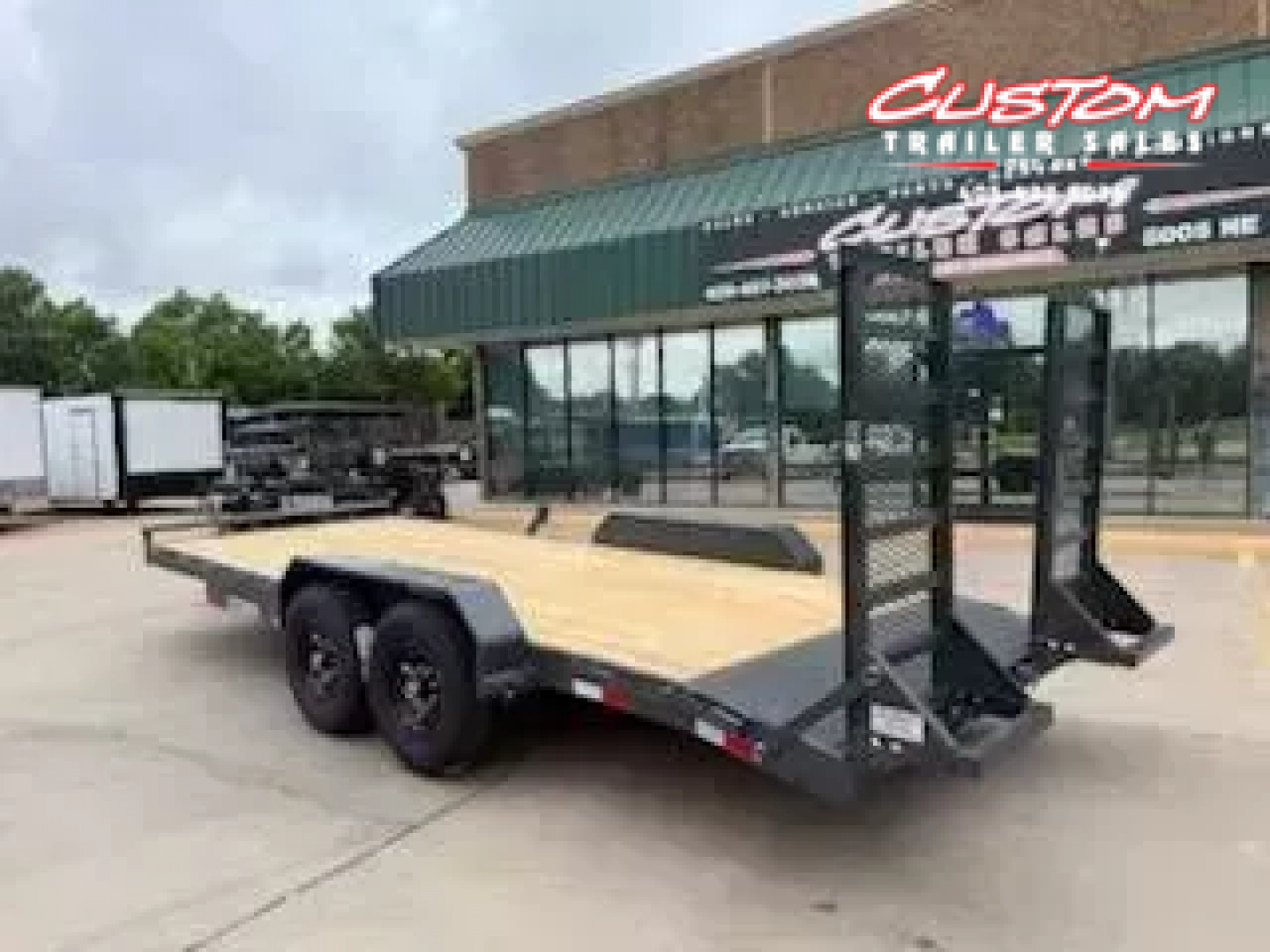 New #143649 2025 LAMAR H6 20 X 83 TANDEM AXLE 14K EQUIPMENT HAULER W/ STAND UP RAMPS