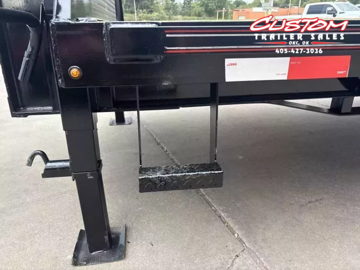 New #144894 2026 MP CUSTOMS 40 X 102 TANDEM AXLE 14K FLATBED GOOSENECK W/ MAXX RAMPS