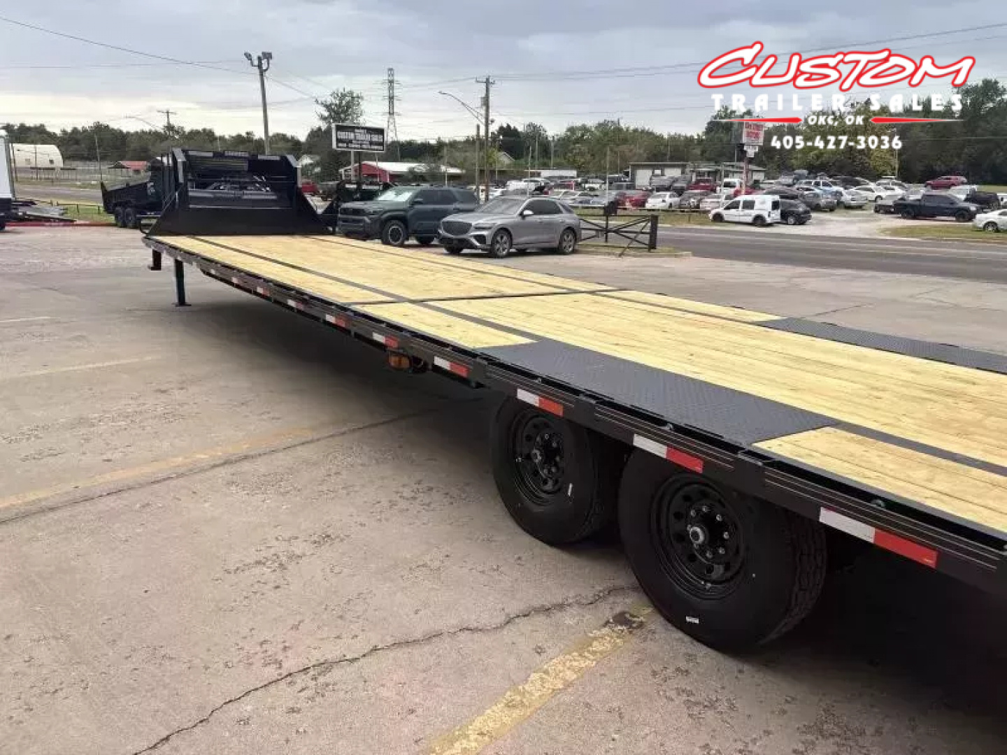 New #144894 2026 MP CUSTOMS 40 X 102 TANDEM AXLE 14K FLATBED GOOSENECK W/ MAXX RAMPS