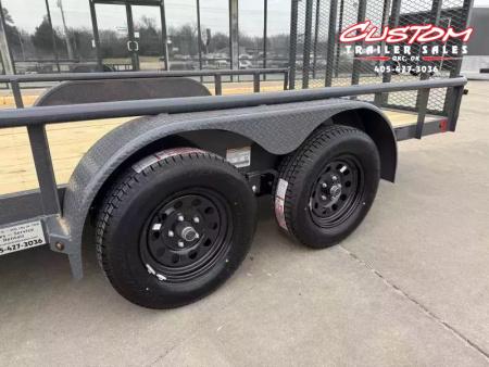 New #145760 2026 LAMAR UC 14 X 77 TANDEM AXLE PIPE TOP 7K UTILITY W/ REAR RAMP GATE