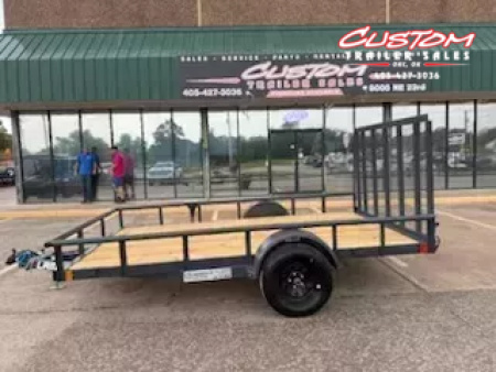 New #146104 2026 LAMAR UC 12 X 77 SINGLE AXLE PIPE TOP 3K UTILITY TRAILER W/ REAR RAMP GATE