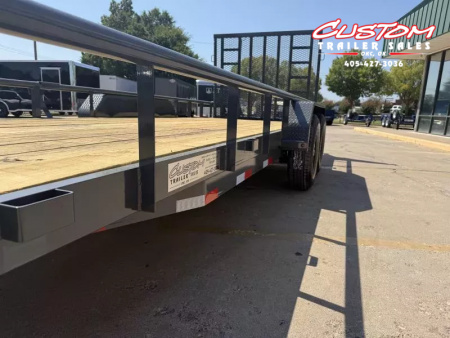 New #146637 2026 LAMAR U5 20 X 83 TANDEM AXLE PIPE TOP 10K UTILITY W/ REAR RAMP GATE