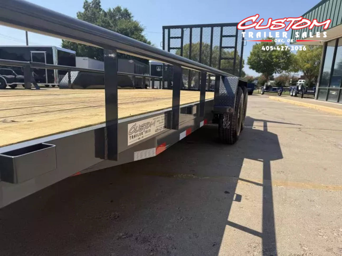 New #146709 2026 LAMAR U5 20 X 83 TANDEM AXLE PIPE TOP 10K UTILITY W/ REAR RAMP GATE