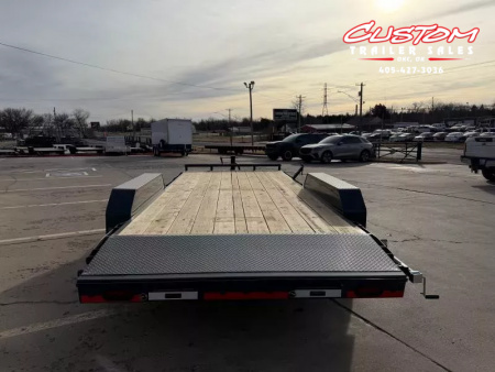 New #146987 2026 LAMAR H6 18 X 83 TANDEM AXLE 14K EQUIPMENT HAULER W/ SLIDE IN RAMPS