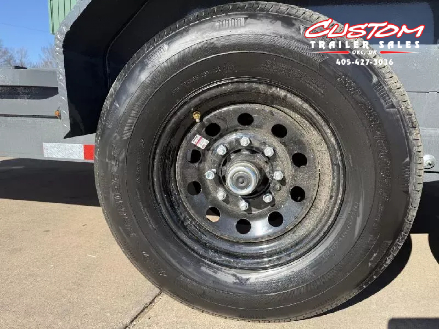 New #146989 2026 LAMAR H6 18 X 83 TANDEM AXLE 14K EQUIPMENT HAULER W/ SLIDE IN RAMPS