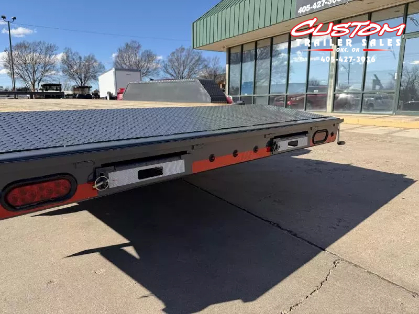 New #146989 2026 LAMAR H6 18 X 83 TANDEM AXLE 14K EQUIPMENT HAULER W/ SLIDE IN RAMPS