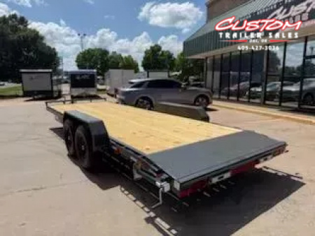 New #147050 2026 LAMAR H6 22 X 83 TANDEM AXLE 14K EQUIPMENT HAULER W/ SLIDE IN RAMPS