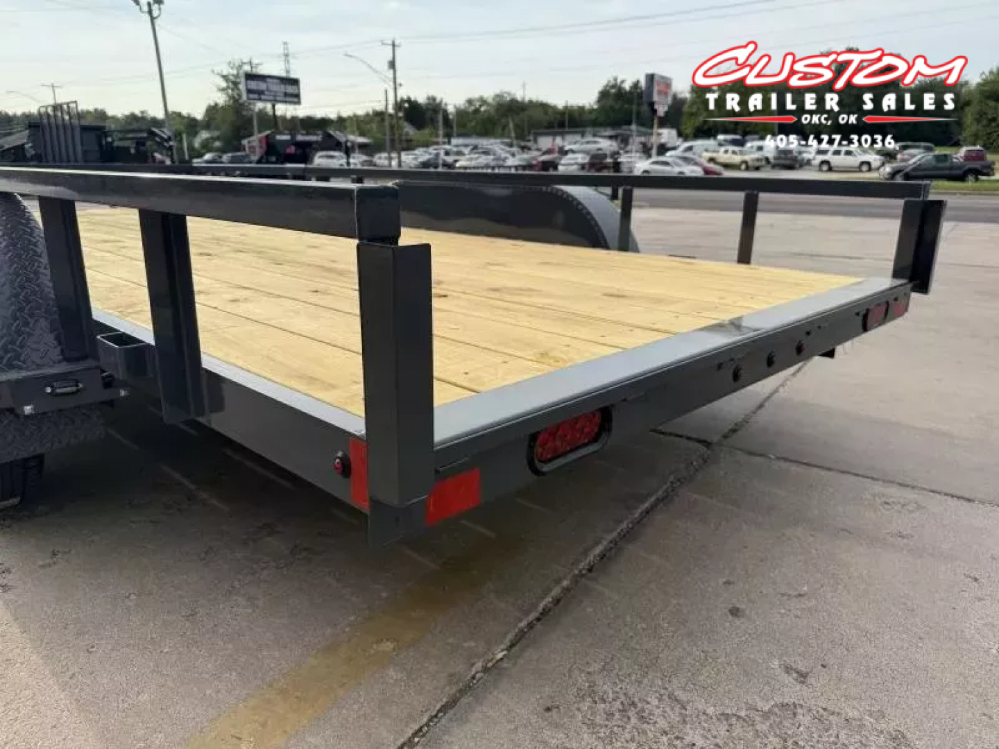 New #147141 2026 LAMAR UC 16 X 77 TANDEM AXLE 7K SQUARE TUBE TOP UTILITY W/ SLIDE IN RAMPS