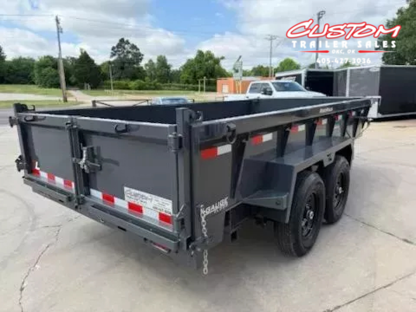 New #147487 2026 LAMAR DL 14 X 83 TANDEM AXLE LOW PRO 14K BUMPER PULL DUMP W/ 2' SIDES