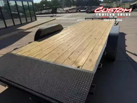 New #148127 2026 LAMAR CE 22 X 83 TANDEM AXLE 7K WOOD FLOOR CAR HAULER