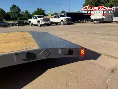 New #148127 2026 LAMAR CE 22 X 83 TANDEM AXLE 7K WOOD FLOOR CAR HAULER