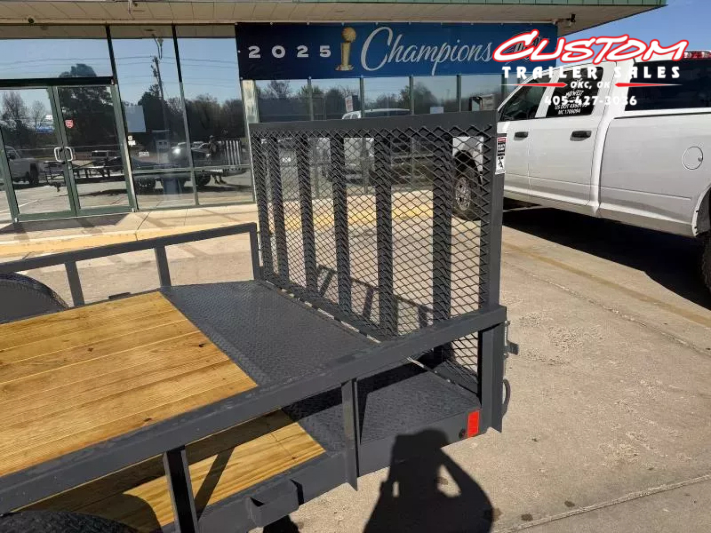 New #148138 2026 LAMAR UC 16 X 77 TANDEM AXLE SQUARE TUBE TOP 7K UTILITY W/ 2' DOVE & RAMP GATE