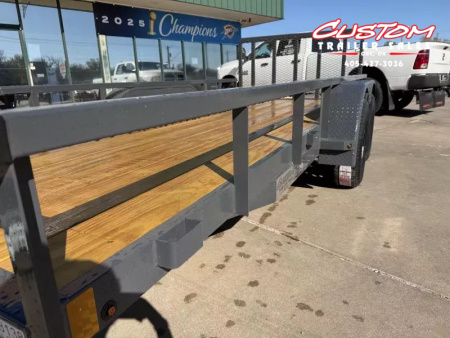 New #148138 2026 LAMAR UC 16 X 77 TANDEM AXLE SQUARE TUBE TOP 7K UTILITY W/ 2' DOVE & RAMP GATE