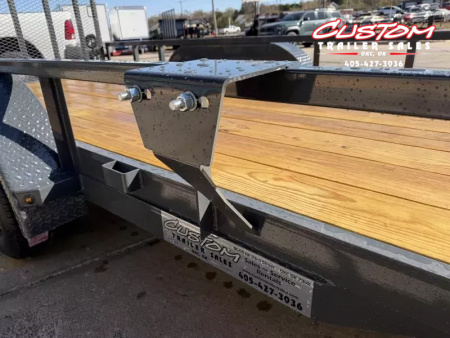 New #148138 2026 LAMAR UC 16 X 77 TANDEM AXLE SQUARE TUBE TOP 7K UTILITY W/ 2' DOVE & RAMP GATE