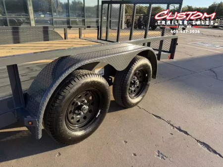 New #148151 2026 LAMAR UC 16 X 83 TANDEM AXLE SQUARE TUBE TOP 7K UTILITY W/ 2' DOVE & RAMP GATE