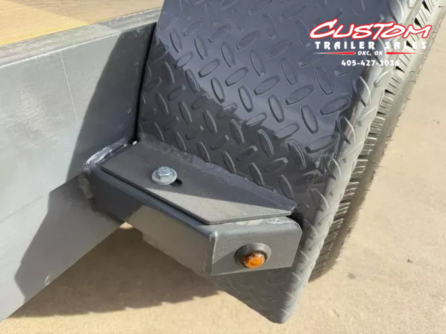 New #149296 2026 LAMAR CE 18 X 83 TANDEM AXLE 7K WOOD FLOOR CAR HAULER